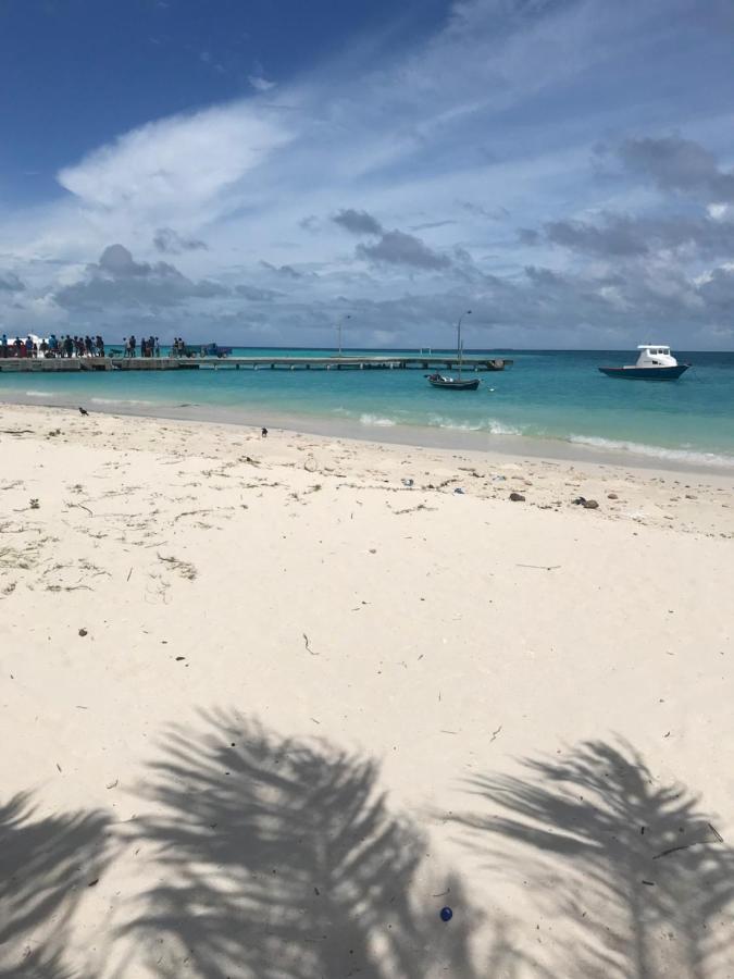 Hotel Malas Island View Fulidhoo Esterno foto