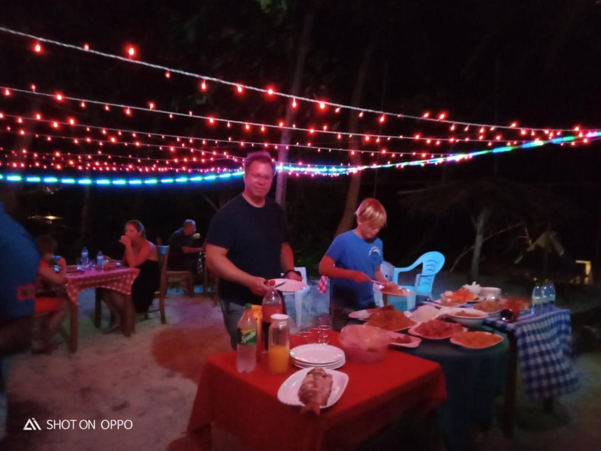 Hotel Malas Island View Fulidhoo Esterno foto