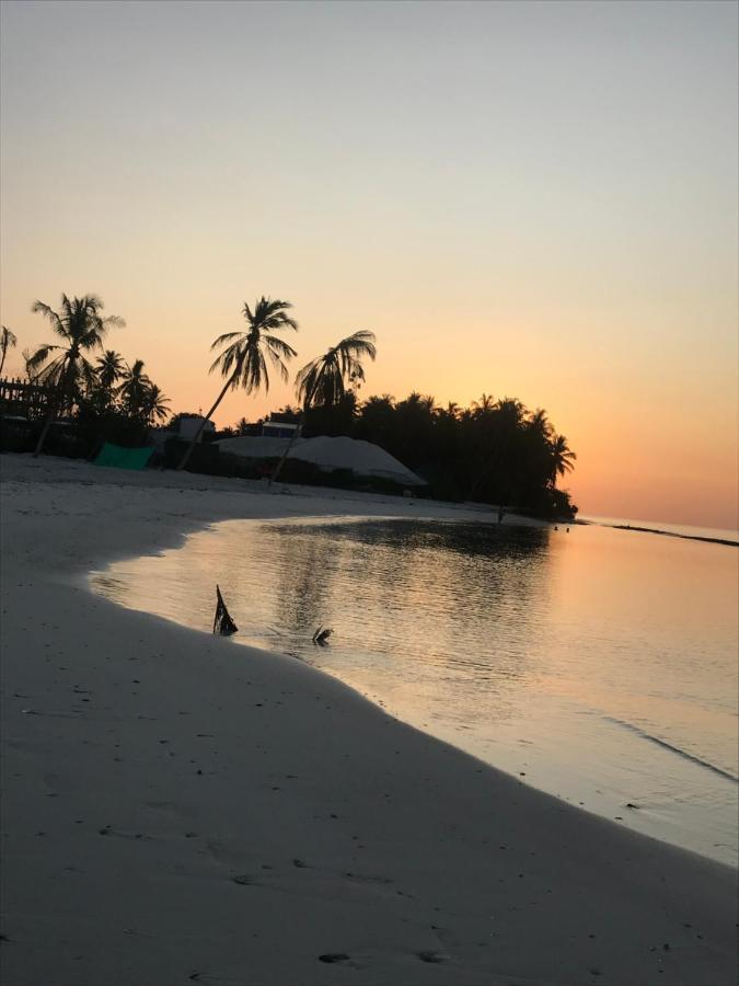 Hotel Malas Island View Fulidhoo Esterno foto